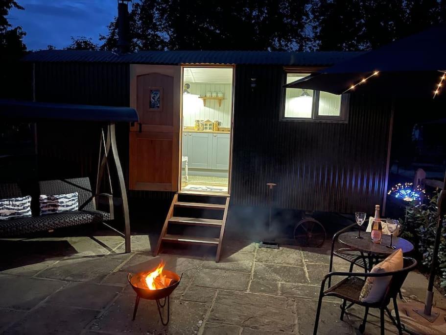 Forest View Shepherd Hut Ewhurst 외부 사진